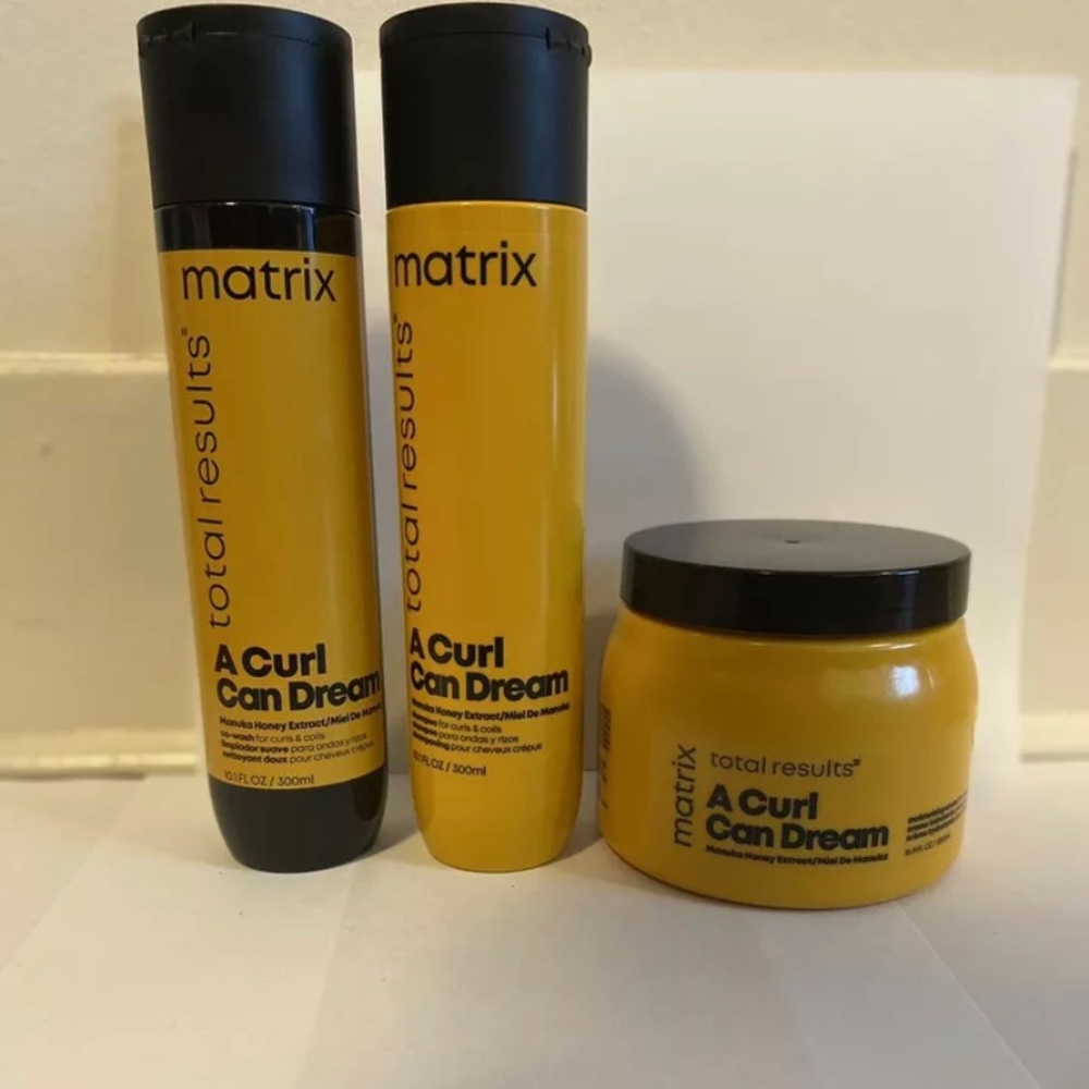 Matrix A Curl Can Dream Co-Wash, Light Hold Gel, & Moisturizing Cream Trio - Picture 1 of 2
